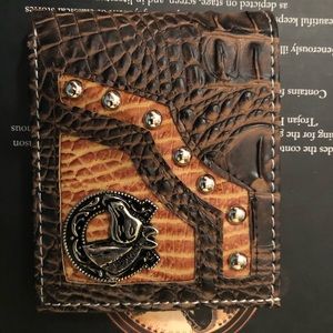 New men’s hands crafted wallet